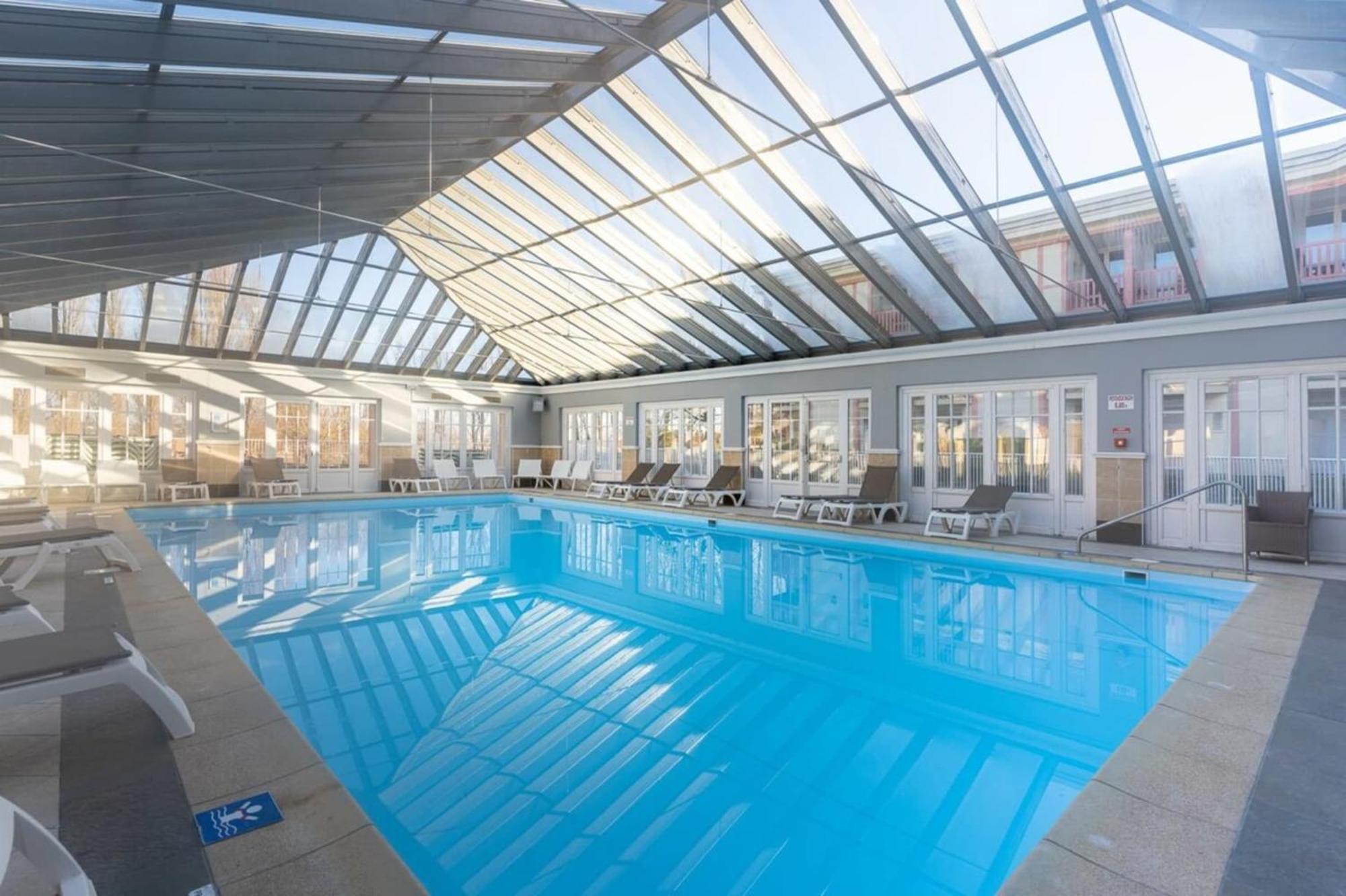 Very Nice Flat For 5 With Swimming Pool Tennis Court And Free Park Le Touquet Buitenkant foto